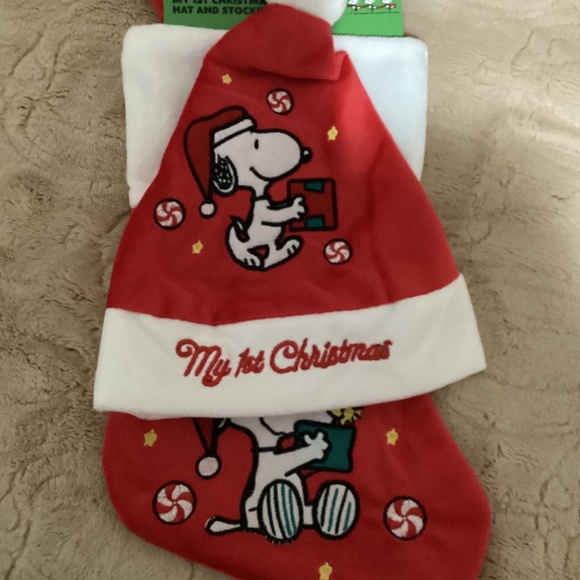 New Peanuts Snoopy My First Christmas Hat and Stocking Set - Picture 1 of 7